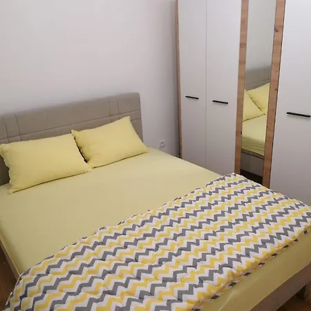 Apartament Apartment *